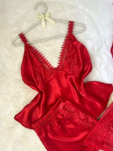 Büyük Beden Kırmızı Şortlu Takım