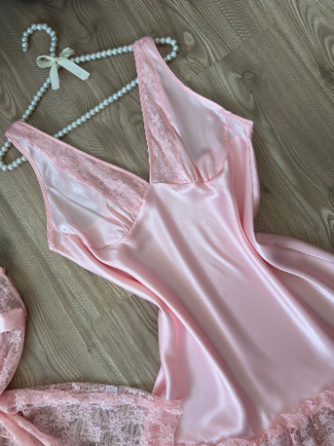 Büyük Beden Pembe Saten Gecelik