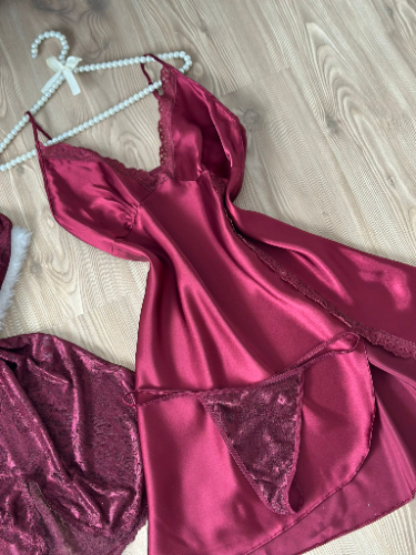 Bordo Kısa Askılı Saten Gecelik