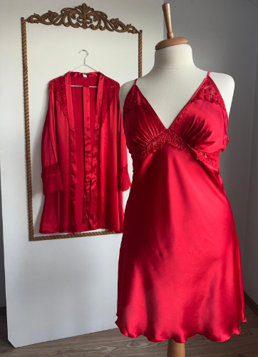 Askılı Kırmızı Gecelik