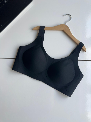 Siyah İthal Lazer Kesim Sütyen